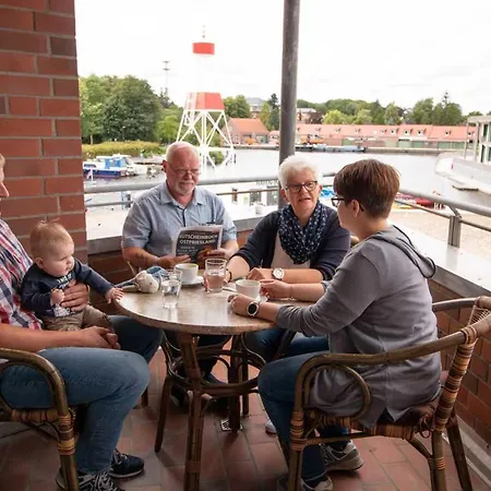 Hafenapartments-aurich Aparthotel 4*